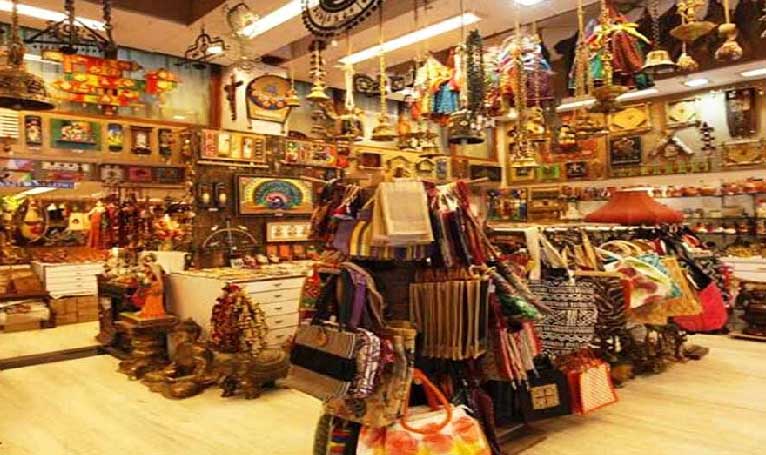Shopping Tour In Mumbai