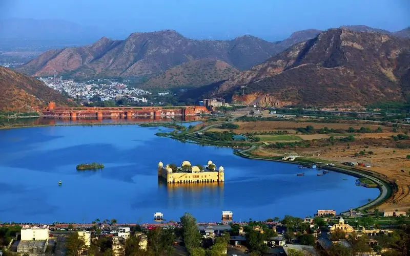 Delhi to Jaipur in 3 Hours