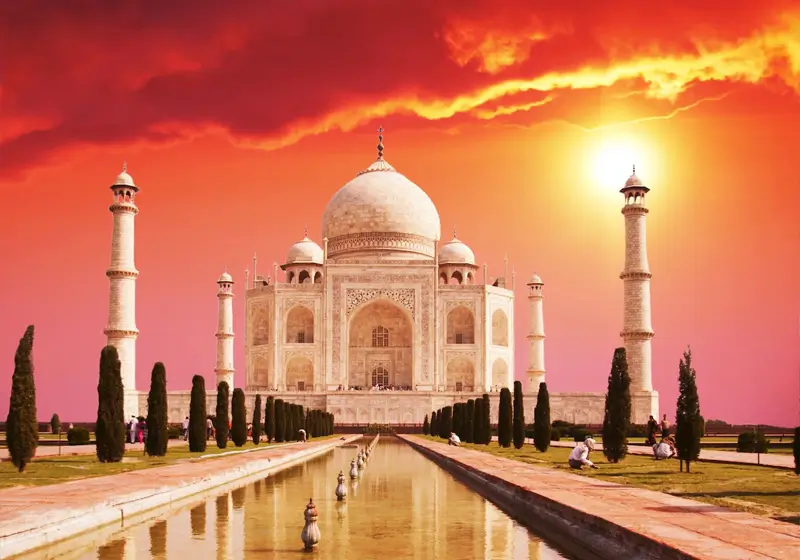 The Ultimate Guide to Visiting the Taj Mahal