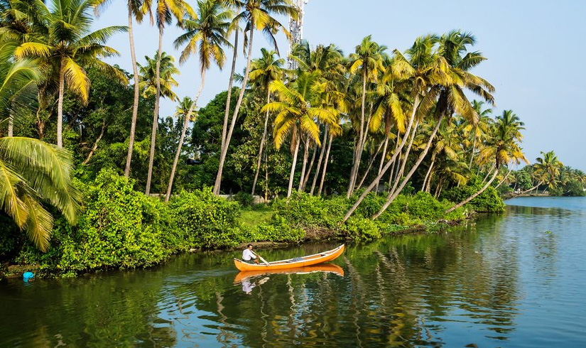 Tour Guide Services In Kerala
