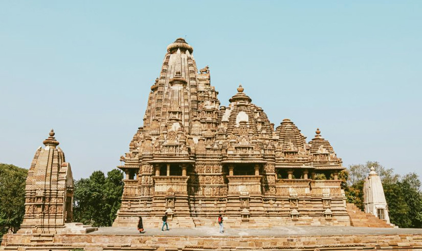 Tour Guide Services In Khajuraho